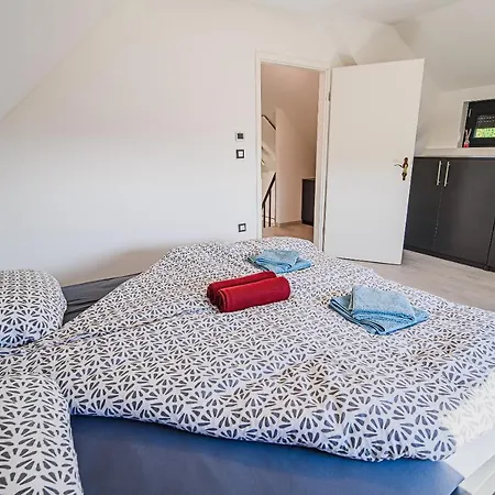 Aleks Holiday home